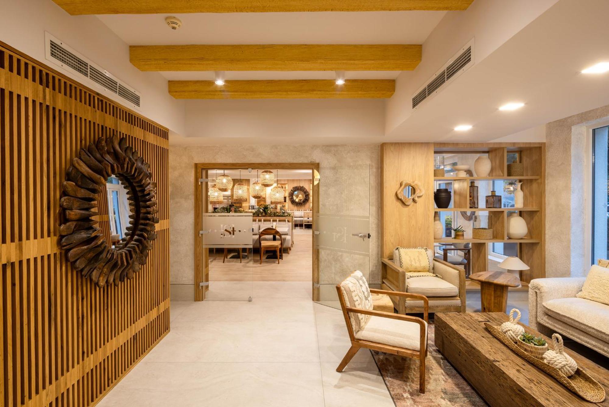 Hotel Serenity Timişoara Buitenkant foto