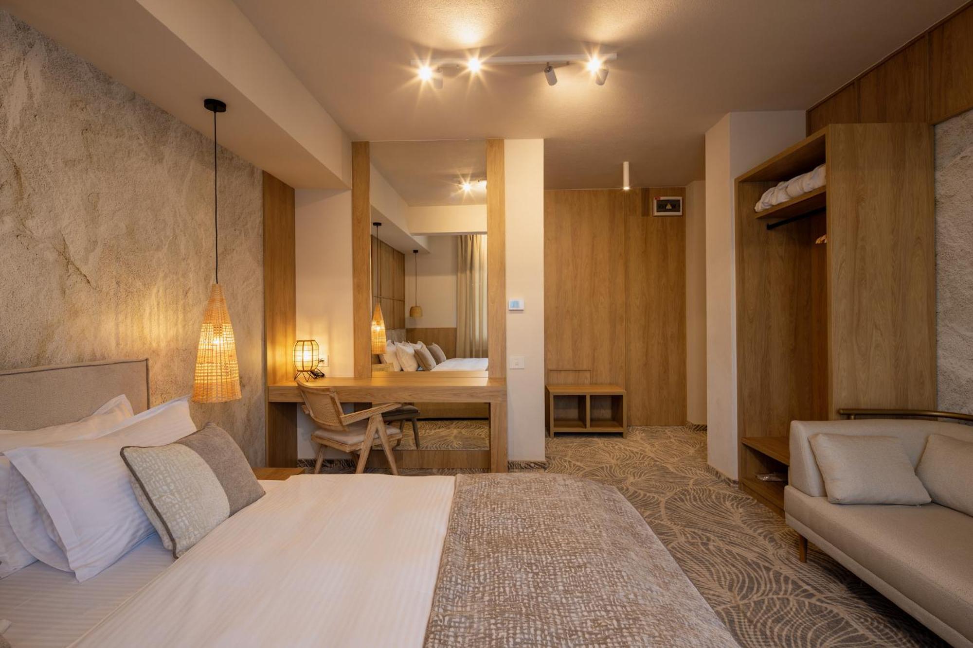 Hotel Serenity Timişoara Buitenkant foto